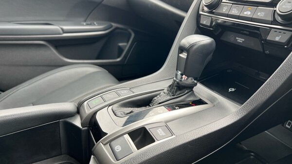 Used Honda Civic 2021 for sale - 75688526: Photo 26