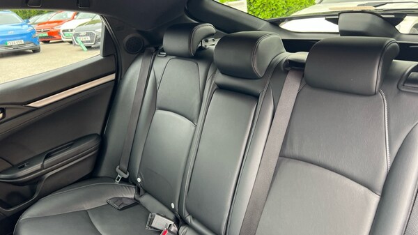 Used Honda Civic 2021 for sale - 75688526: Photo 8
