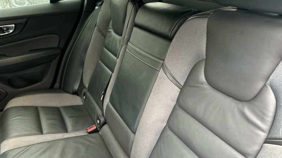 Used Volvo V60 2020 for sale - 76869957: Photo 14