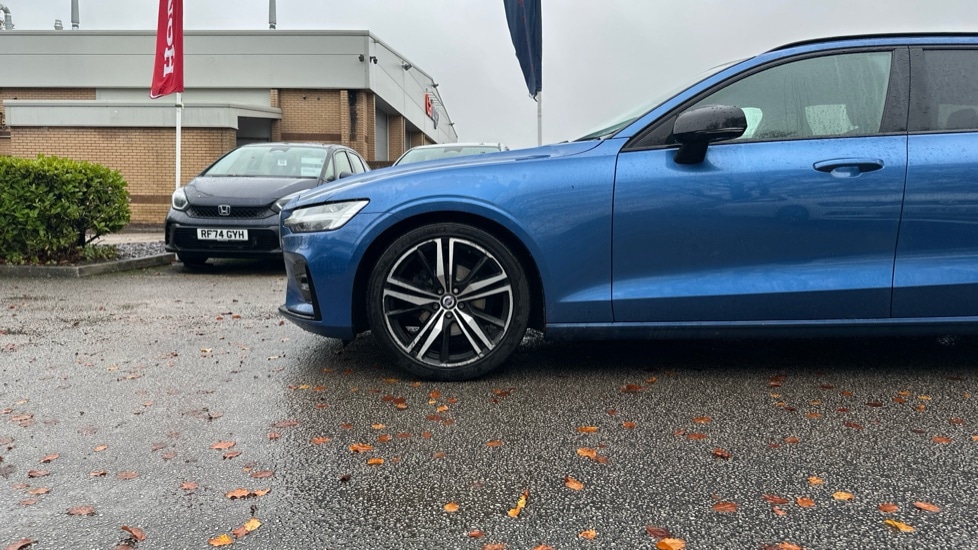 Used Volvo V60 2020 for sale - 76869957: Photo 17