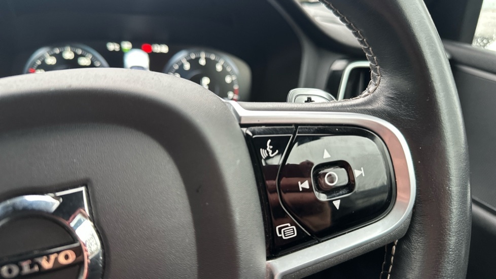 Used Volvo V60 2020 for sale - 76869957: Photo 25