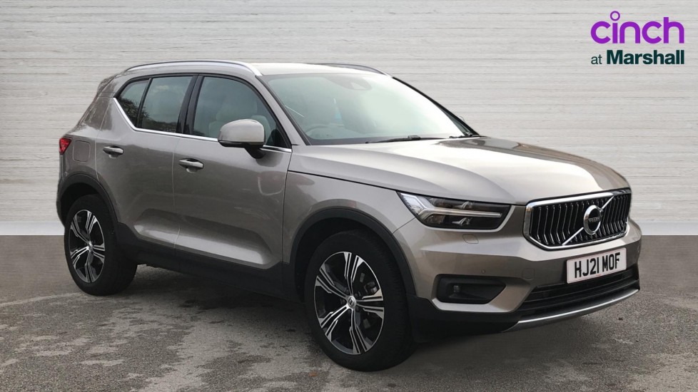 Used Volvo XC40 2021 for sale - 76873809: Photo 1