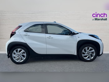 Used Toyota Aygo X 2023 for sale - 76870790: Photo