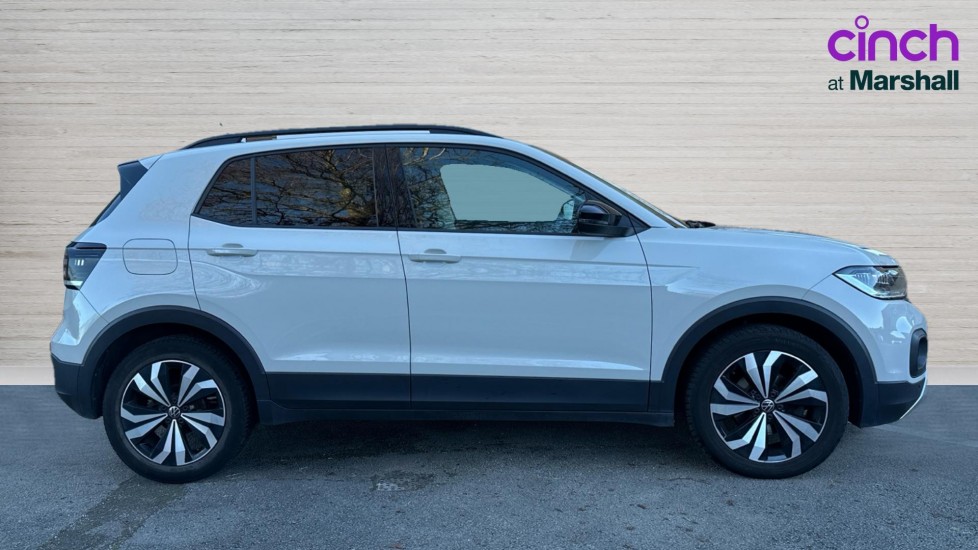 Used Volkswagen T-Cross 2022 for sale - 77031505: Photo 2