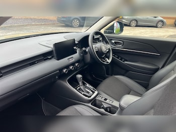 Used Honda HR-V 2023 for sale - 76568077: Photo