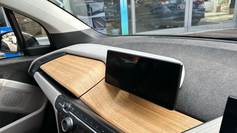 Used BMW i3 2019 for sale - 76355183: Photo 12