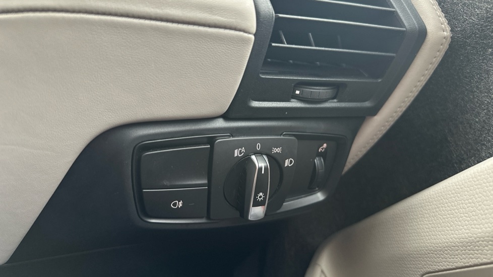 Used BMW i3 2019 for sale - 76355183: Photo 21