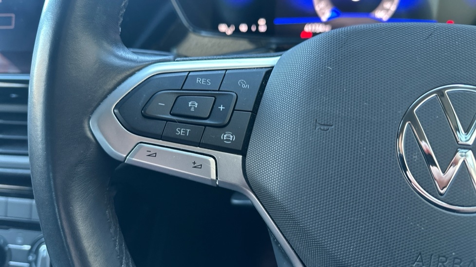 Used Volkswagen T-Cross 2022 for sale - 76766250: Photo 23