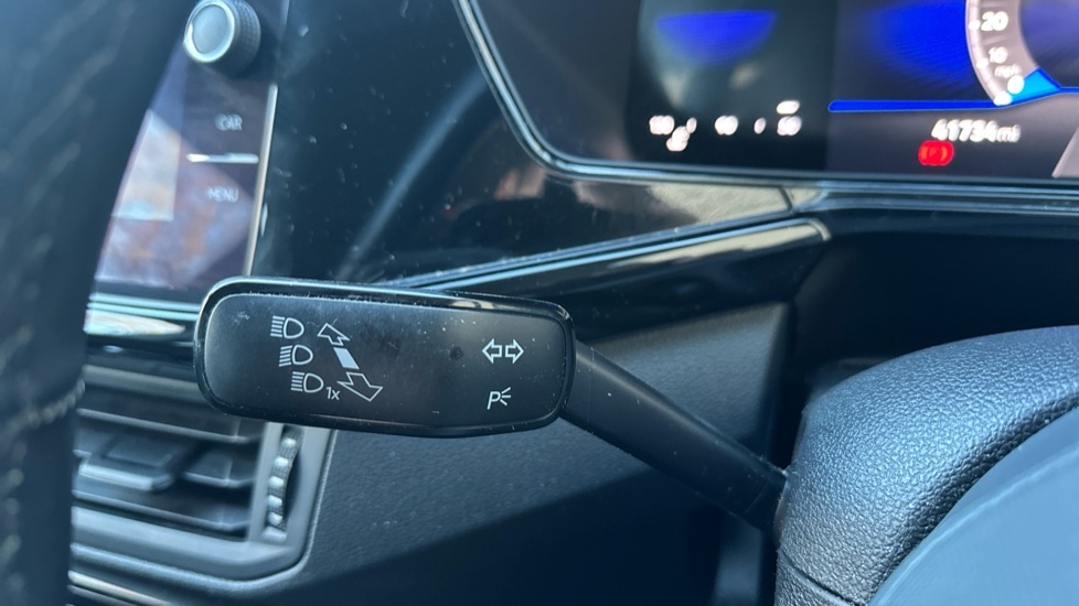 Used Volkswagen T-Cross 2022 for sale - 76766250: Photo 25