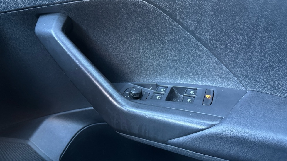 Used Volkswagen T-Cross 2022 for sale - 76766250: Photo 30