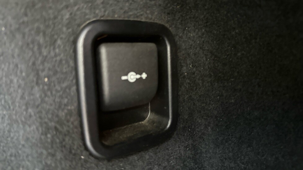 Used BMW 2 Series 2015 for sale - 76297666: Photo 48