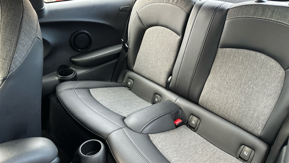 Used MINI Hatch 2022 for sale - 76872592: Photo 14