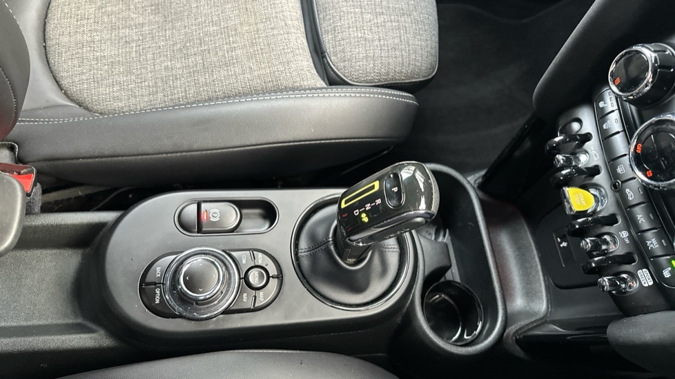 Used MINI Hatch 2022 for sale - 76872592: Photo 30