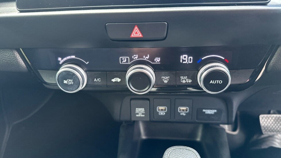 Used Honda Jazz 2021 for sale - 76007748: Photo 35