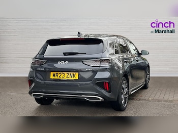 Used Kia Ceed 2023 for sale - 76872900: Photo