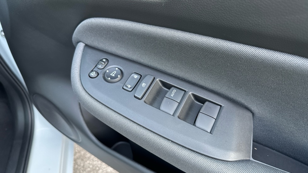 Used Honda Jazz 2025 for sale - 76871280: Photo 29