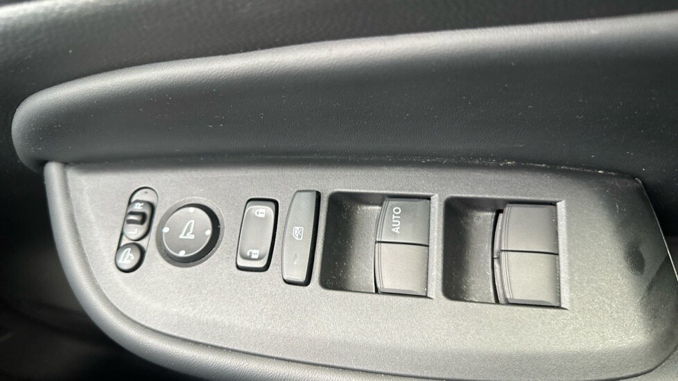 Used Honda Jazz 2021 for sale - 76007774: Photo 29