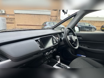 Used Honda Jazz 2021 for sale - 76007774: Photo 2