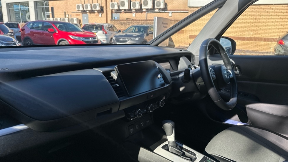 Used Honda Jazz 2024 for sale - 76008049: Photo 2