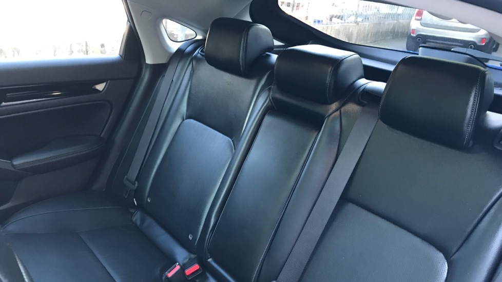 Used Honda Civic 2022 for sale - 76229302: Photo 8