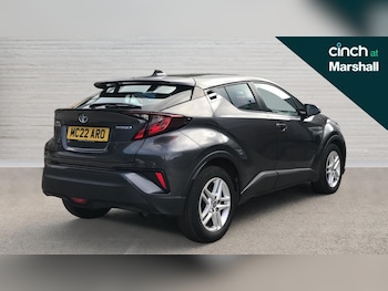 Used Toyota C-HR 2022 for sale - 75902084: Photo