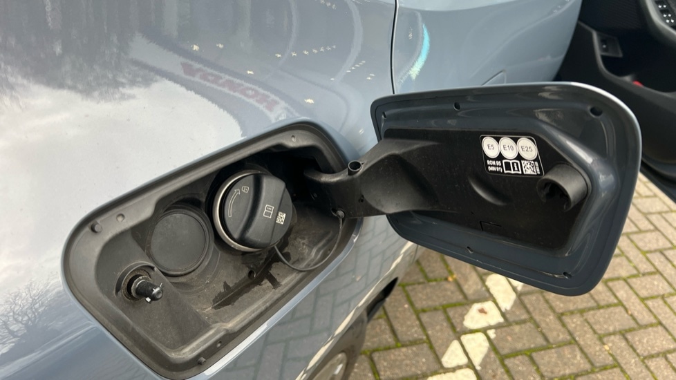 Used BMW 2 Series 2023 for sale - 76872583: Photo 23