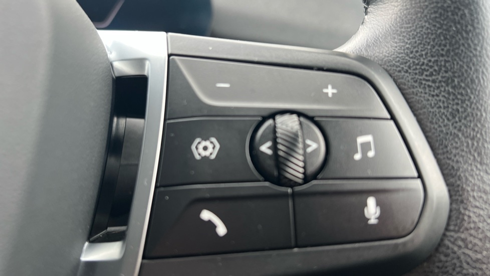 Used BMW 2 Series 2023 for sale - 76872583: Photo 24