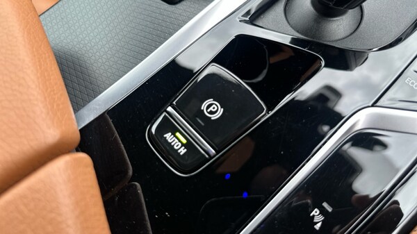 Used BMW 5 Series 2021 for sale - 76062068: Photo 37