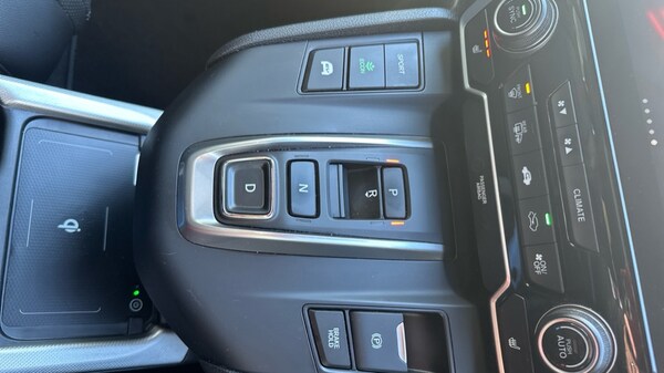 Used Honda CR-V 2023 for sale - 76007716: Photo 27