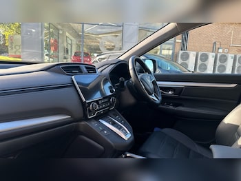 Used Honda CR-V 2023 for sale - 76007716: Photo 2