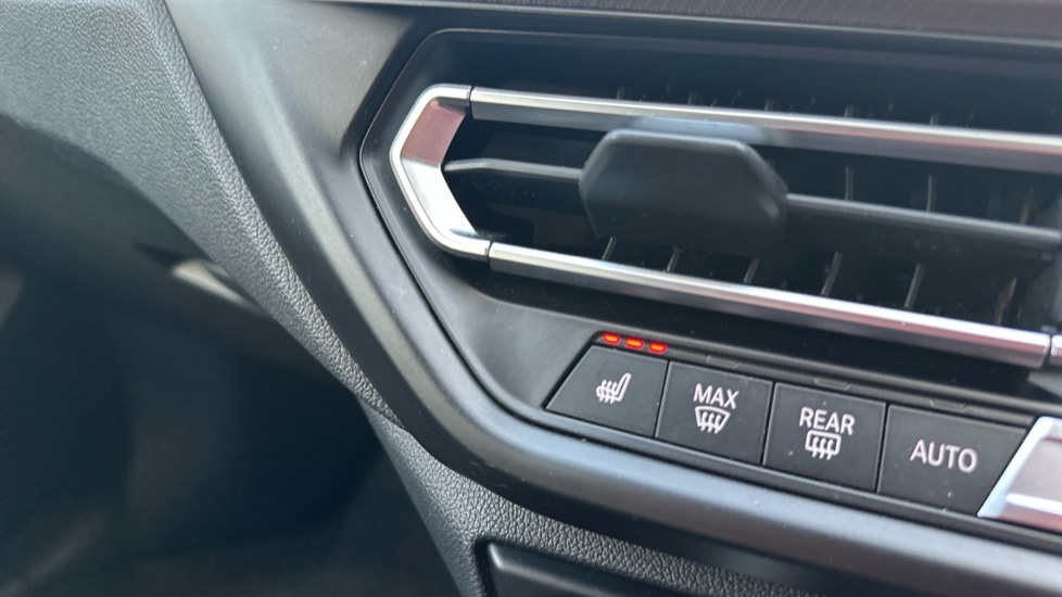 Used BMW 1 Series 2019 for sale - 76872405: Photo 35