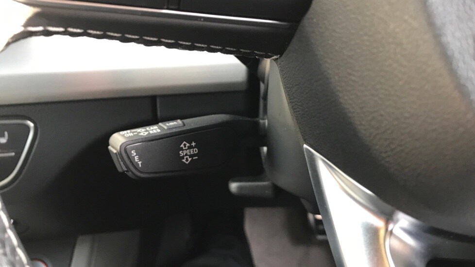 Used Audi Q5 2018 for sale - 76528888: Photo 42