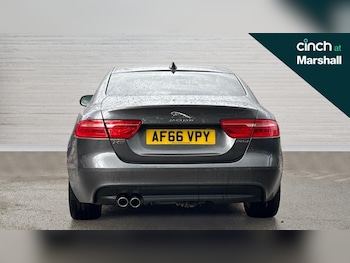 Used Jaguar XE 2016 for sale - 75910508: Photo