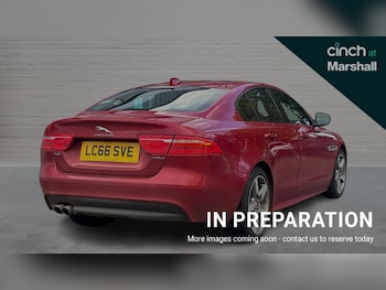 Used Jaguar XE 2016 for sale - 75921953: Photo