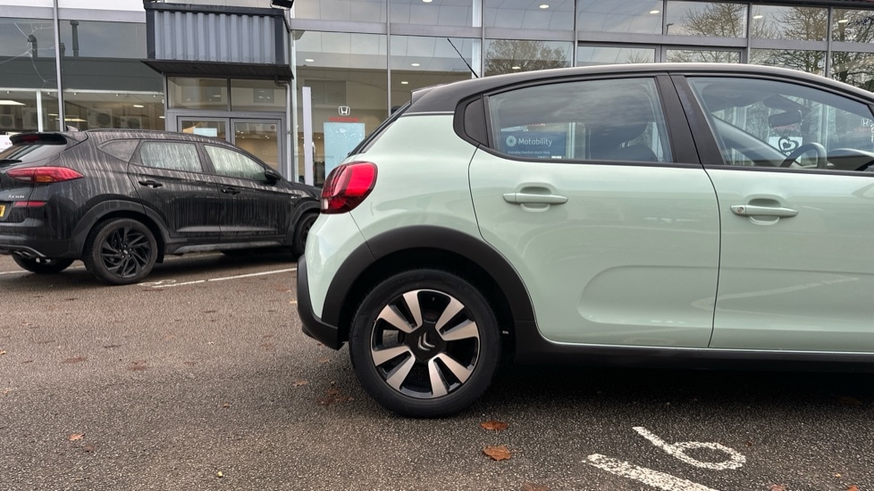 Used Citroen C3 2018 for sale - 76874932: Photo 19