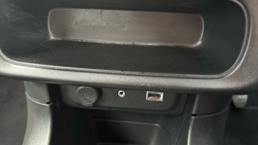 Used Citroen C3 2018 for sale - 76874932: Photo 32