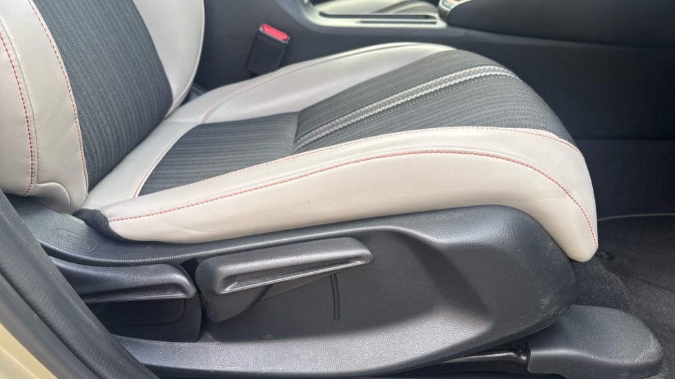 Used Honda HR-V 2022 for sale - 76015097: Photo 31