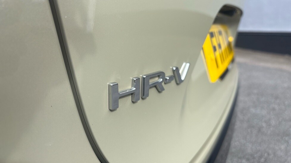 Used Honda HR-V 2022 for sale - 76015097: Photo 42