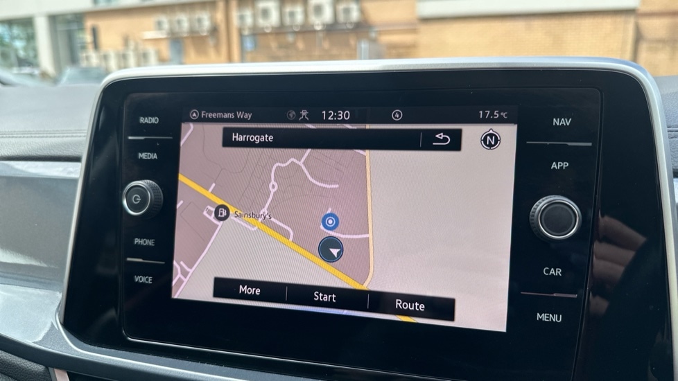 Used Volkswagen T-Roc 2024 for sale - 75967021: Photo 27