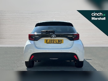 Used Toyota Yaris 2022 for sale - 75471530: Photo