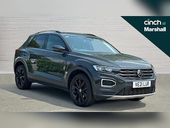Used Volkswagen T-Roc 2021 for sale - 75471637: Photo