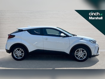 Used Toyota C-HR 2023 for sale - 75471323: Photo