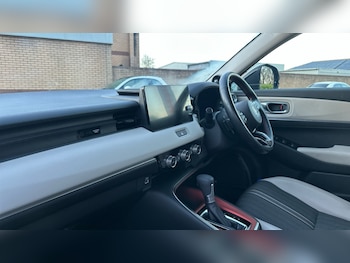 Used Honda HR-V 2022 for sale - 76873657: Photo