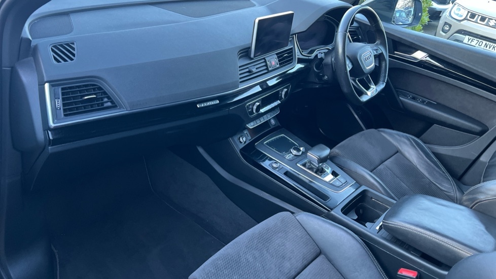 Used Audi Q5 2019 for sale - 76872571: Photo 10