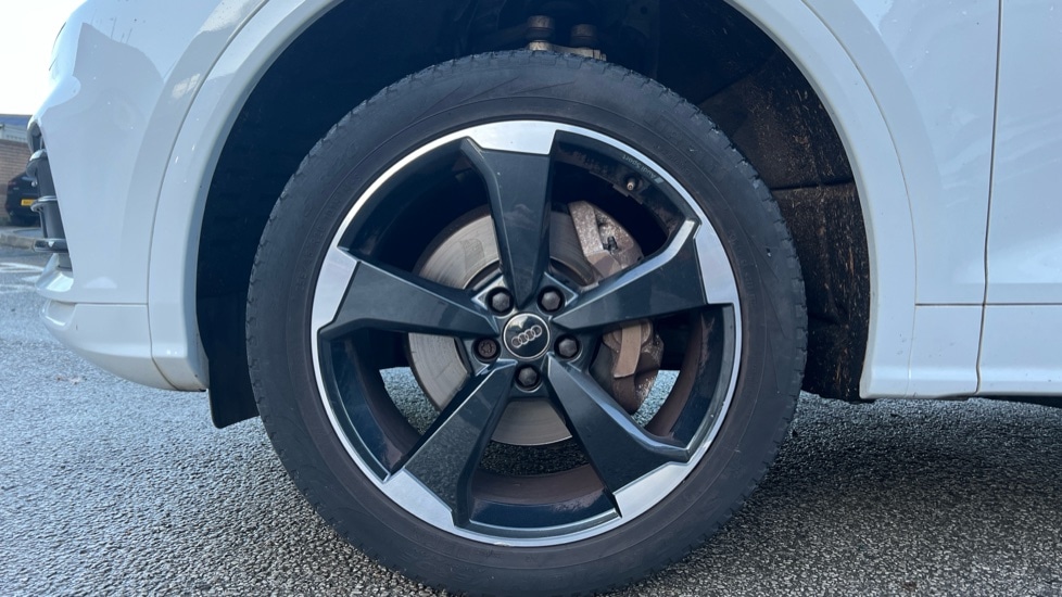 Used Audi Q5 2019 for sale - 76872571: Photo 17