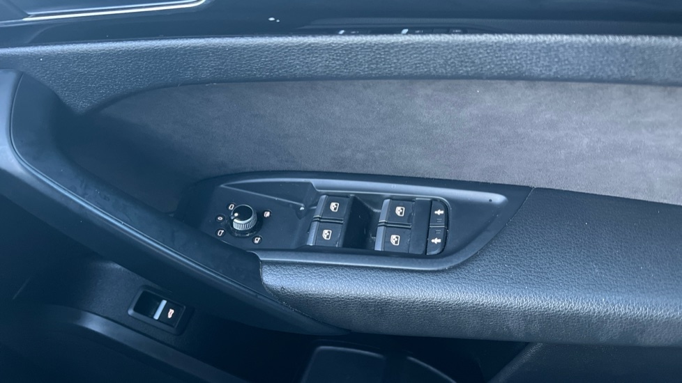 Used Audi Q5 2019 for sale - 76872571: Photo 30