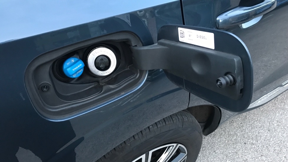 Used Volvo XC60 2018 for sale - 76007708: Photo 21