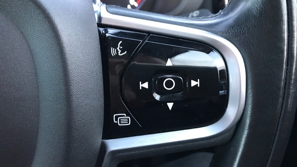 Used Volvo XC60 2018 for sale - 76007708: Photo 23