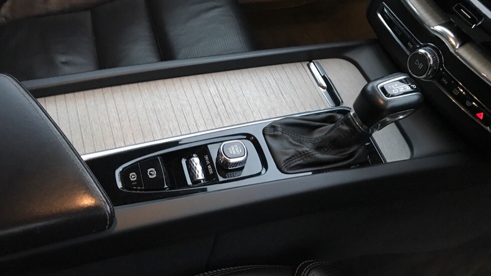 Used Volvo XC60 2018 for sale - 76007708: Photo 28