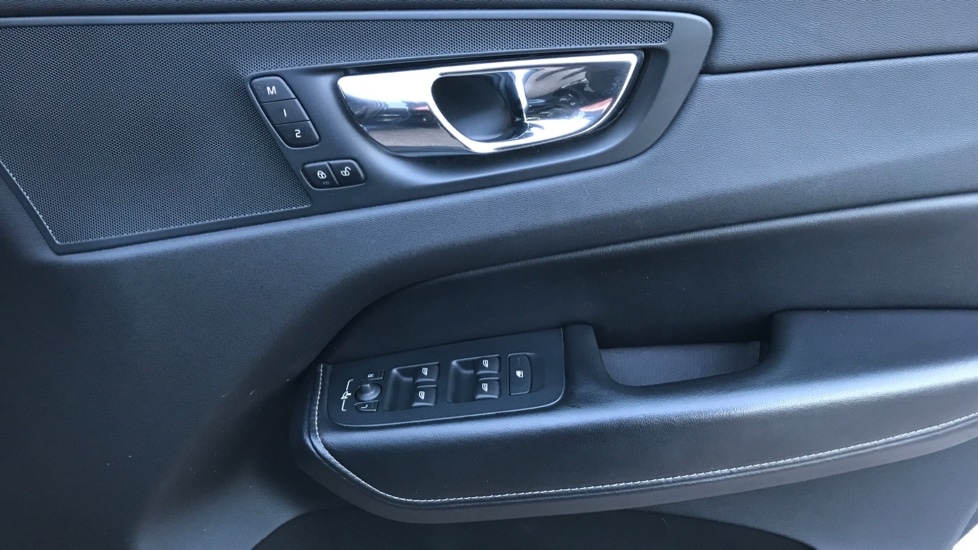 Used Volvo XC60 2018 for sale - 76007708: Photo 30